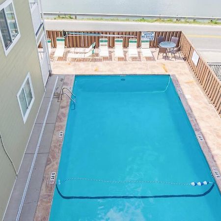 Right Across Beach Pool View Private Balcony By Zen Living Short Term Rental Миртъл Бийч Екстериор снимка